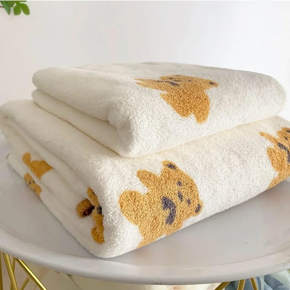 Cute Bear Print Bath Towels Set
